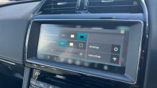 Jaguar F-Pace 2.0d [180] Chequered Flag 5dr Auto AWD Diesel Estate